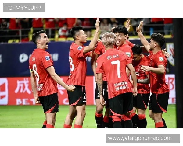 成都排球队实力引发热议球迷对其表现与未来发展展开激烈讨论 成都排球队实力引发热议球迷对其表现与未来发展展开激烈讨论