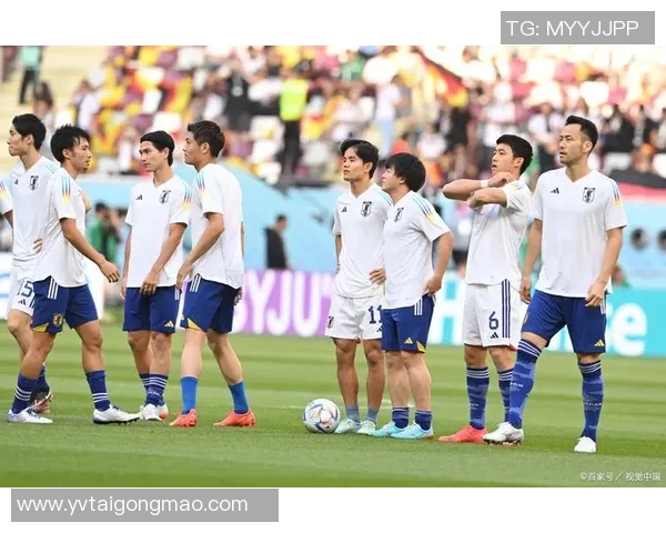 赛后分析:北京羽毛球队与重庆羽毛球队的比赛节奏与战术对比 赛后分析:北京羽毛球队与重庆羽毛球队的比赛节奏与战术对比